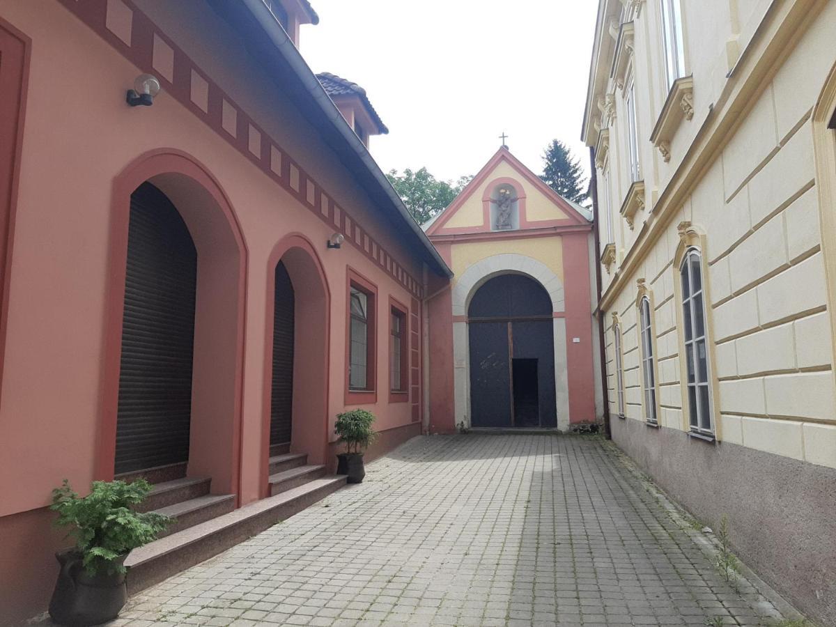 Apartman Dvorak 194 Pod Svatou Horou Příbram Εξωτερικό φωτογραφία